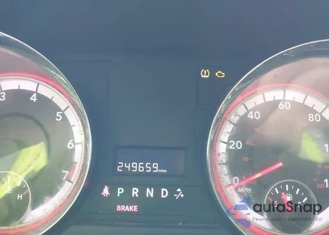 2012 Dodge Grand Caravan Sxt from USA, damaged, VIN 2C4RDGCG4CR319649